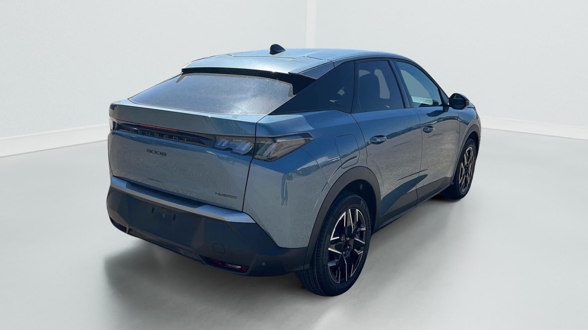 PEUGEOT 3008 Hybrid 145 e-DCS6 Allure