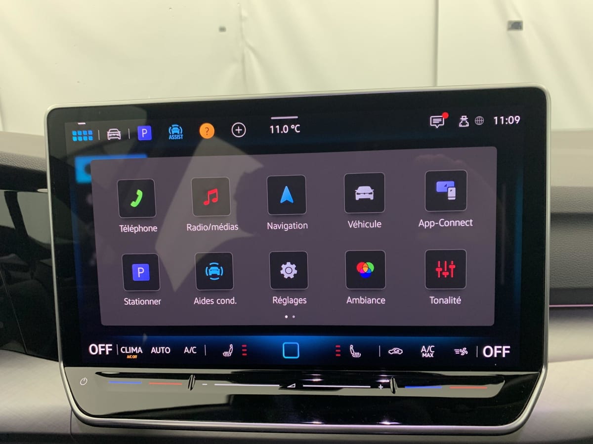 VOLKSWAGEN GOLF VIII 1.5 ETSI EVO2 150 DSG7 LIFE PLUS + PACK HIVER + PACK CONFORT + JA17 + GARANTIE 60 MOIS