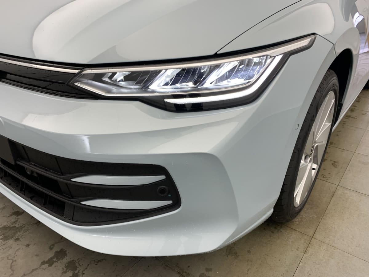 VOLKSWAGEN GOLF VIII 1.5 ETSI EVO2 150 DSG7 LIFE PLUS + PACK HIVER + PACK CONFORT + JA17 + GARANTIE 60 MOIS