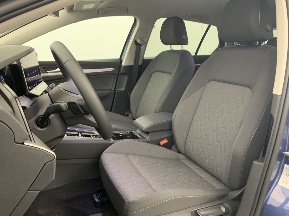 VOLKSWAGEN GOLF VIII 1.5 ETSI EVO2 150 DSG7 LIFE PLUS