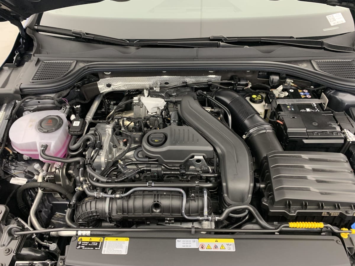 VOLKSWAGEN GOLF VIII 1.5 ETSI EVO2 150 DSG7 LIFE PLUS