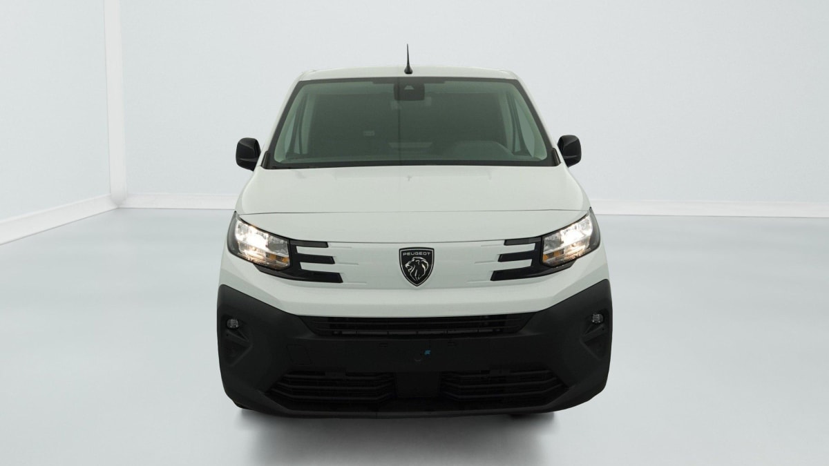 PEUGEOT PARTNER XL 950 KG BLUEHDI 130 S S EAT8
