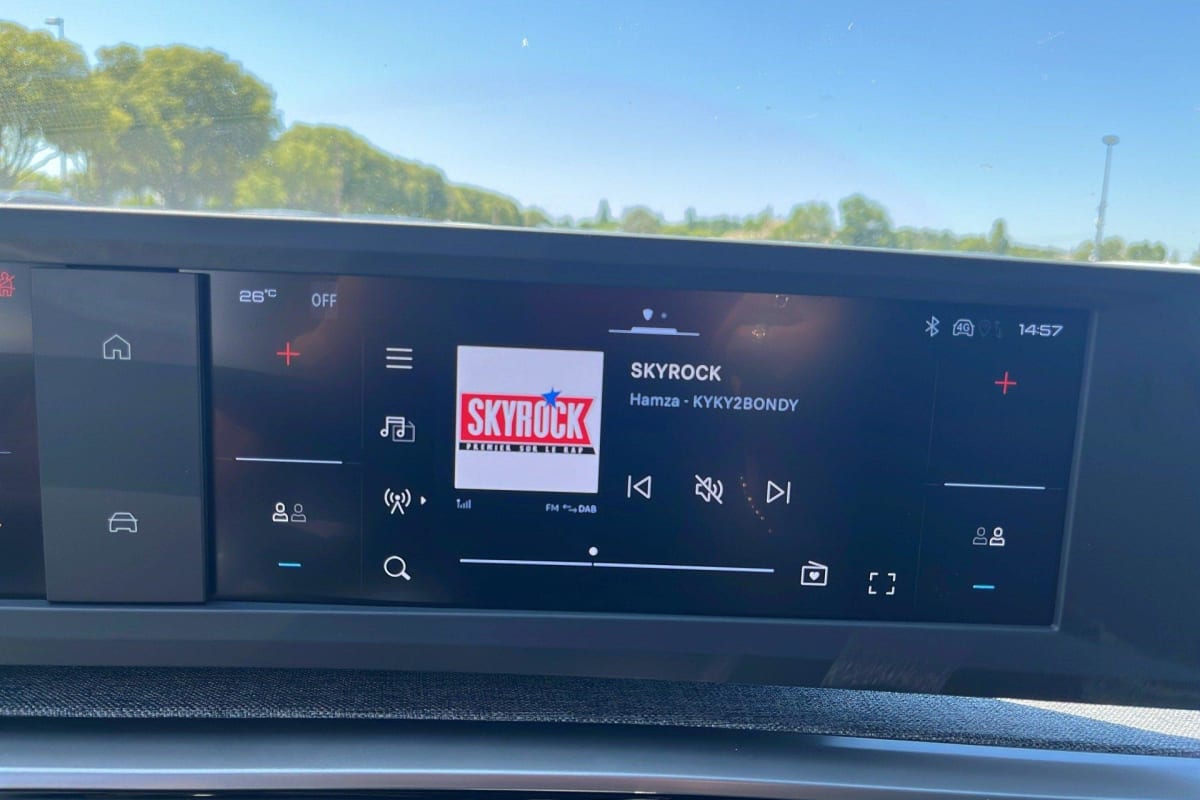 PEUGEOT 3008 Hybrid 145 e-DCS6 Allure + Sièges chauffants