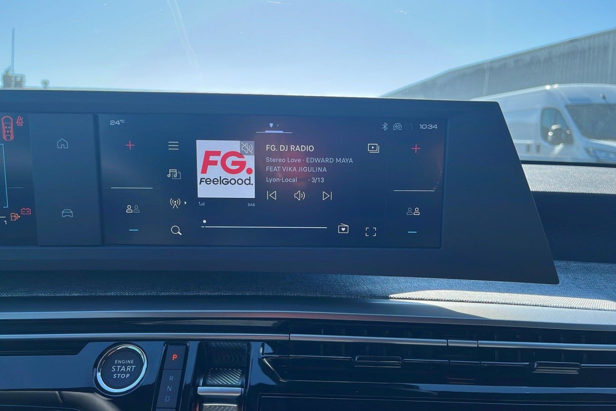 PEUGEOT 3008 Hybrid 145 e-DCS6 Allure + Sièges chauffants