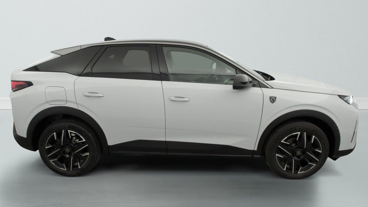 PEUGEOT 3008 Hybrid 145 e-DCS6 GT