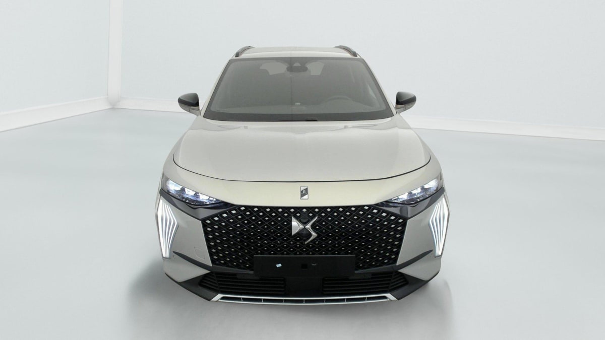DS DS7 BlueHDi 130 EAT8 Pallas