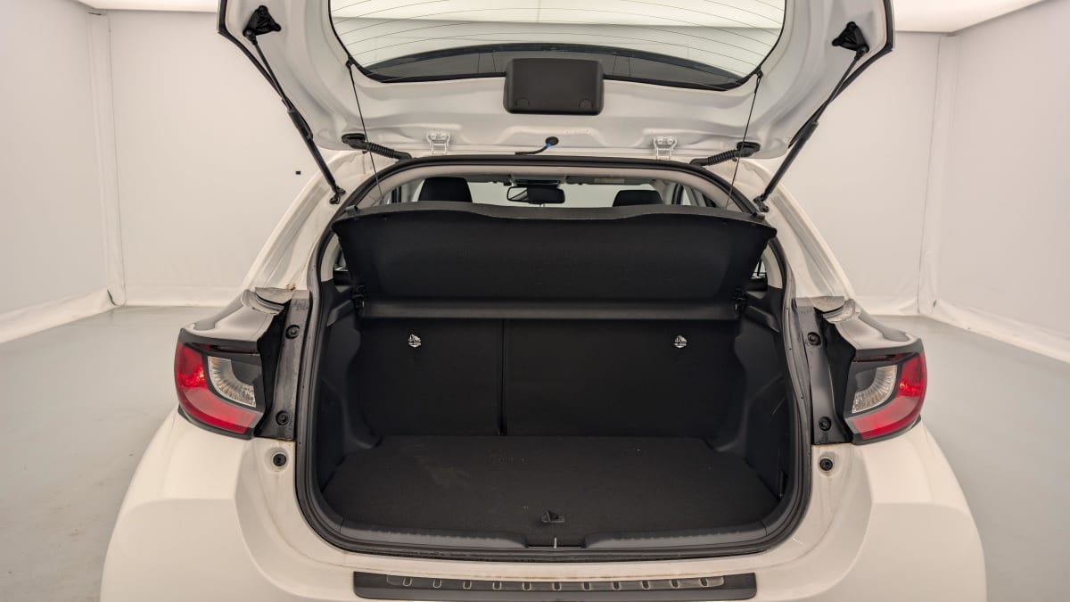 TOYOTA YARIS HYBRIDE 116h Dynamic