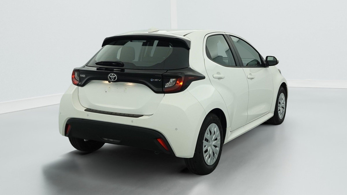 TOYOTA YARIS HYBRIDE 116h Dynamic
