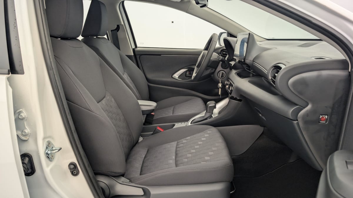 TOYOTA YARIS HYBRIDE 116h Dynamic