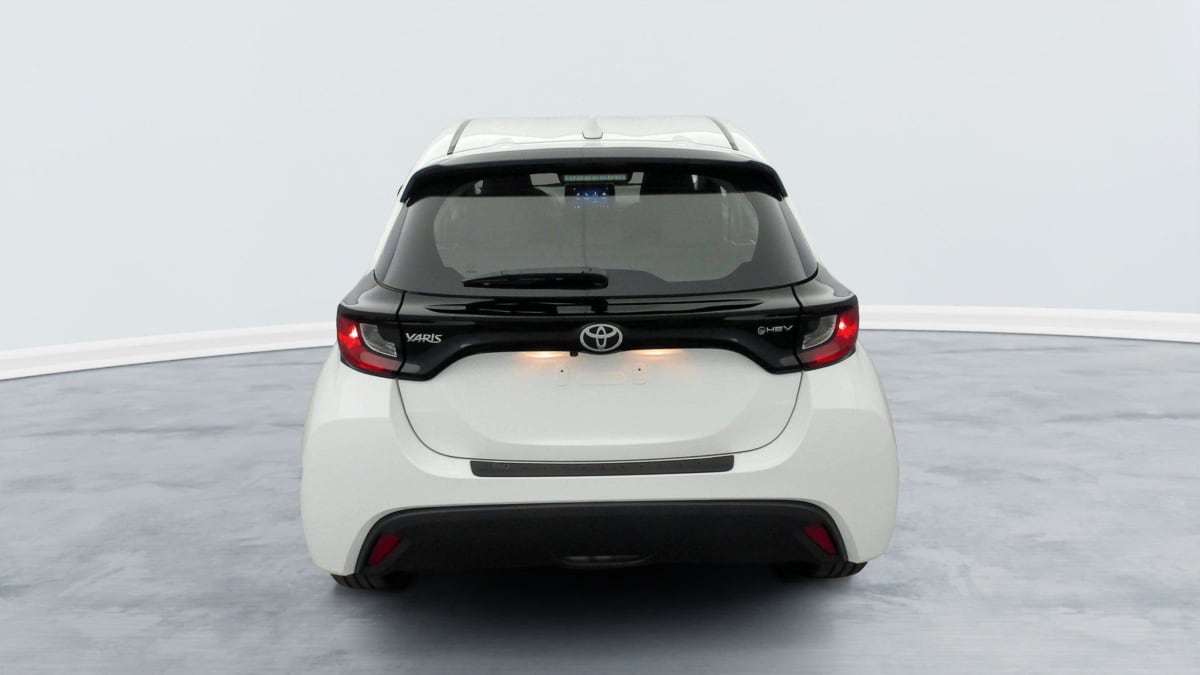 TOYOTA YARIS HYBRIDE 116h Dynamic + Caméra recul + Apple Carplay + Android Auto