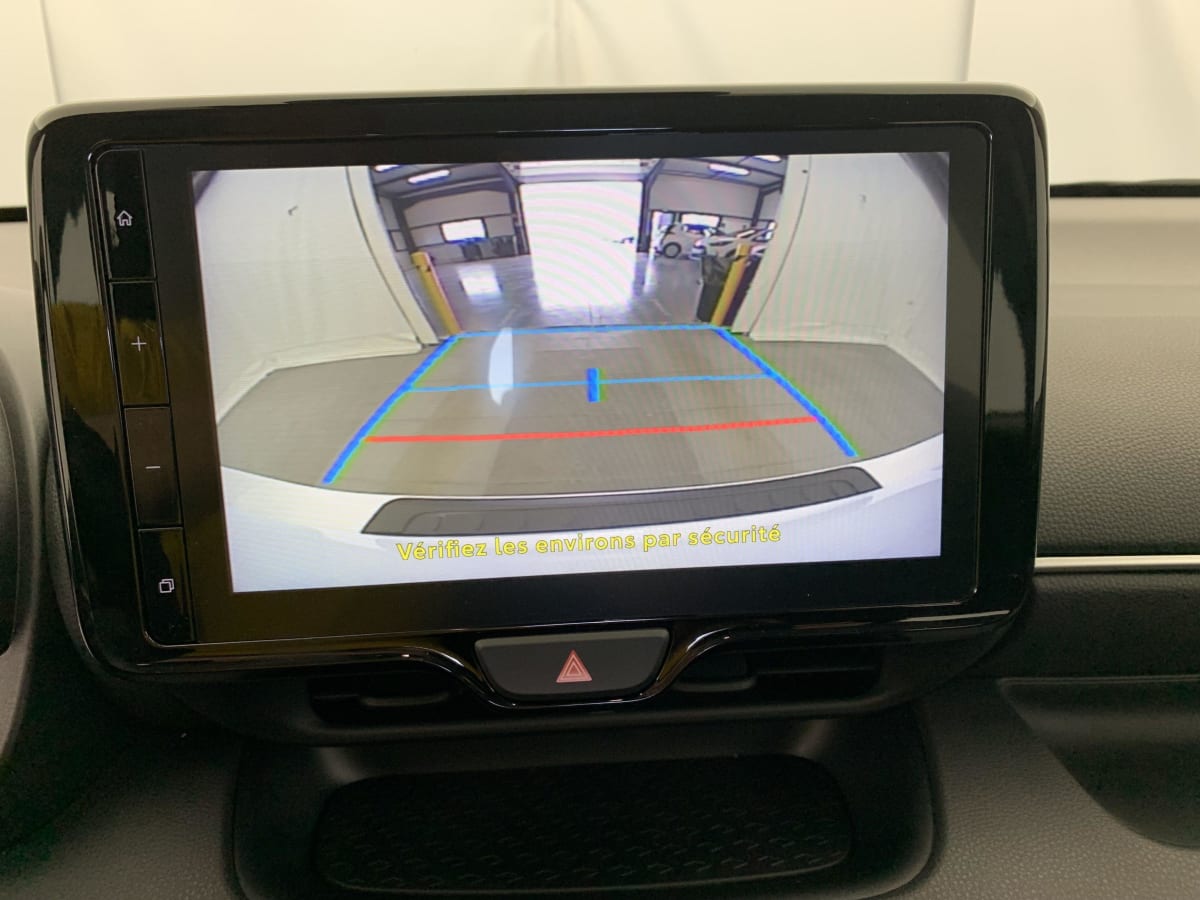 TOYOTA YARIS HYBRIDE 116h Dynamic + Caméra recul + Apple Carplay + Android Auto