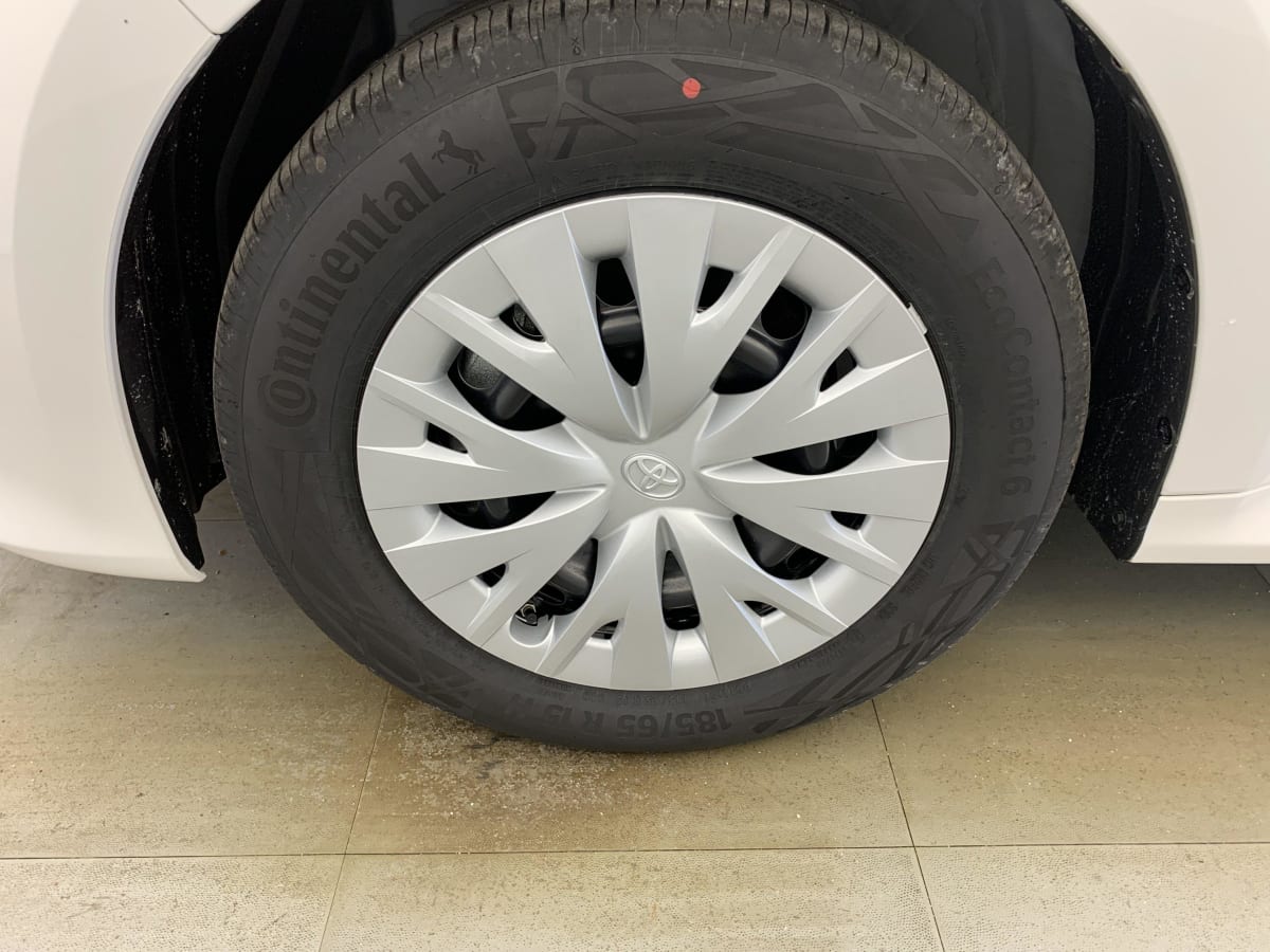 TOYOTA YARIS HYBRIDE 116h Dynamic + Caméra recul + Apple Carplay + Android Auto