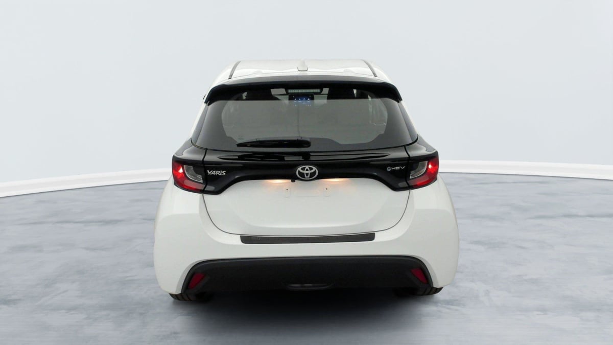 TOYOTA YARIS HYBRIDE 116h Dynamic + Caméra recul + Apple Carplay + Android Auto