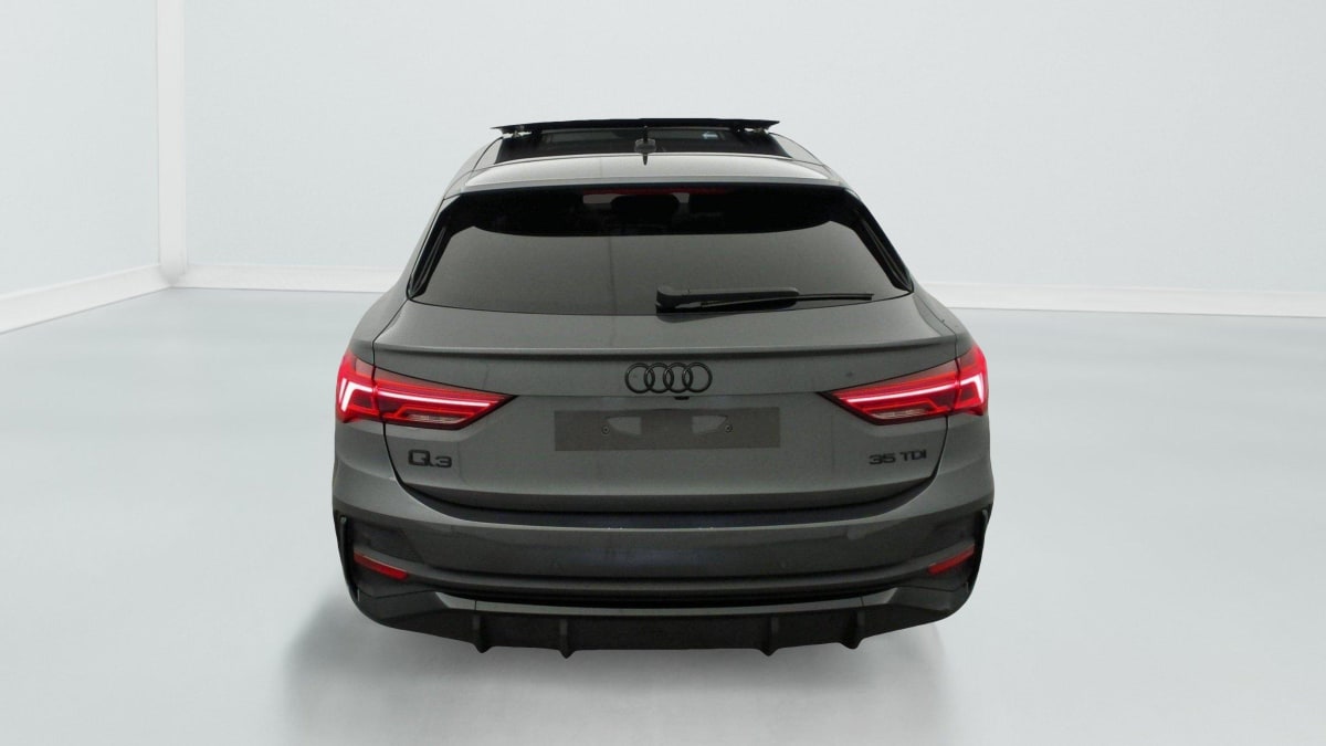 AUDI Q3 SPORTBACK 35 TDI 150 ch S tronic 7 S line