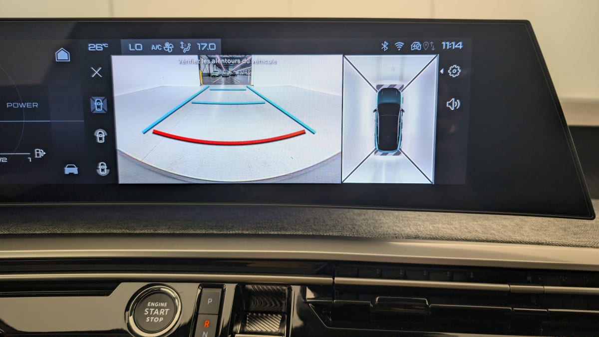 PEUGEOT 3008  HYBRID 136 E-DCS6 ALLURE