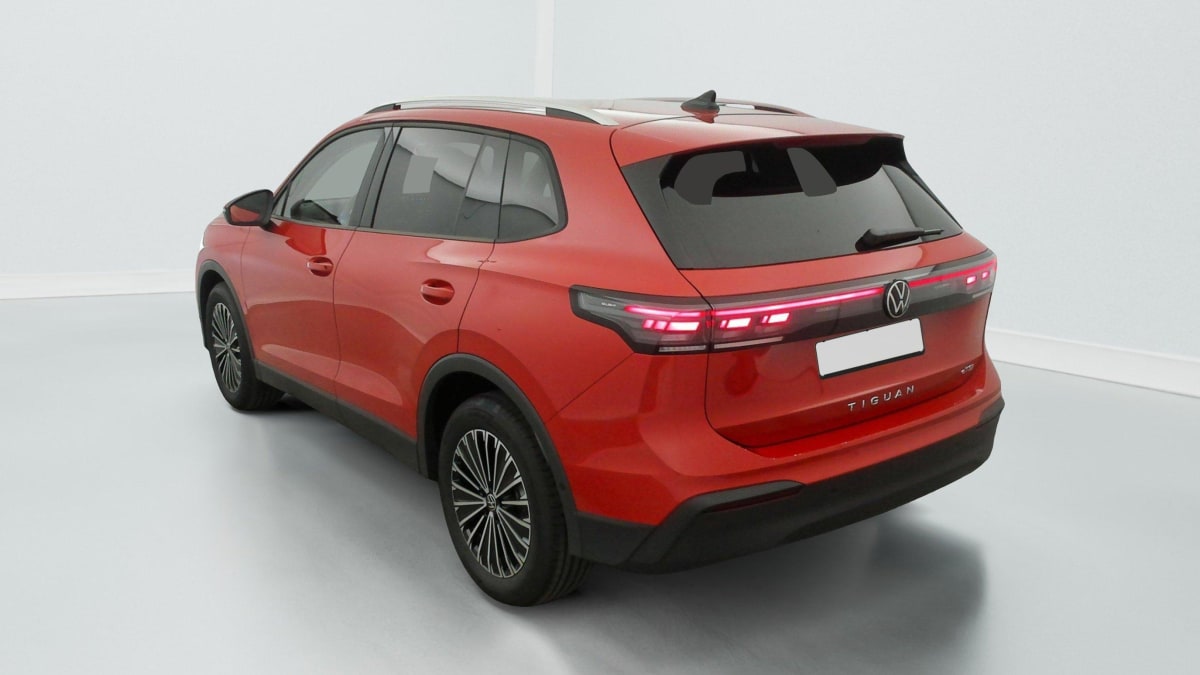 VOLKSWAGEN TIGUAN 1.5 eTSI 150CV DSG7 LIFE PLUS