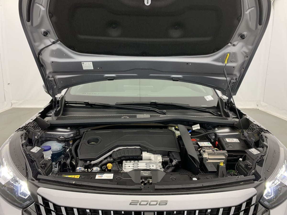 PEUGEOT 2008 Hybrid 145 e-DCS6 Allure