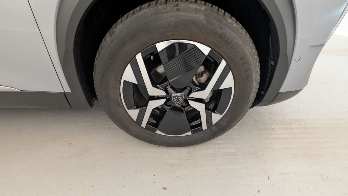 PEUGEOT 2008 PureTech 100 S S BVM6 Allure