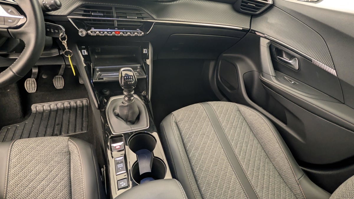 PEUGEOT 2008 PureTech 100 S S BVM6 Allure