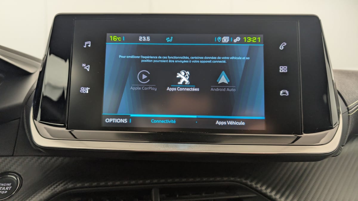 PEUGEOT 2008 ELECTRIQUE 136 ch GT