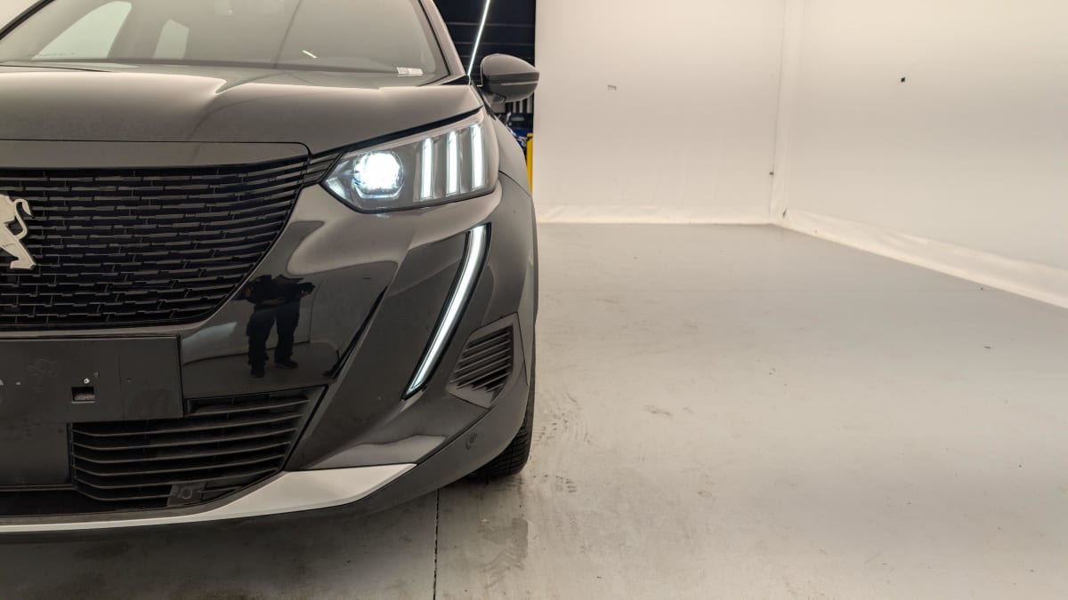 PEUGEOT 2008 ELECTRIQUE 136 ch GT