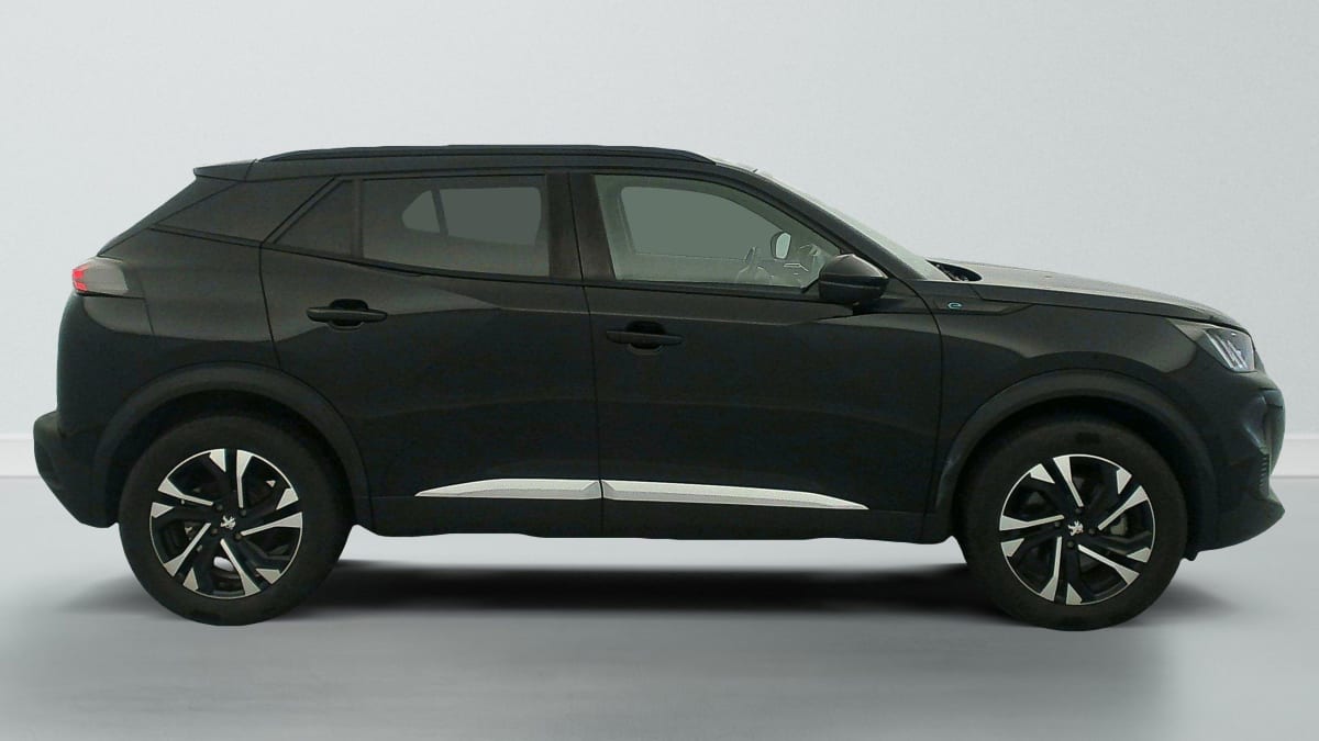PEUGEOT 2008 ELECTRIQUE 136 ch GT
