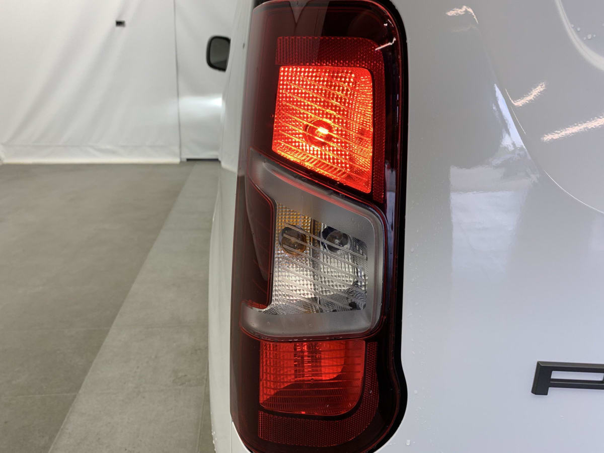PEUGEOT PARTNER M 650 KG BLUEHDI 100 S S BVM6