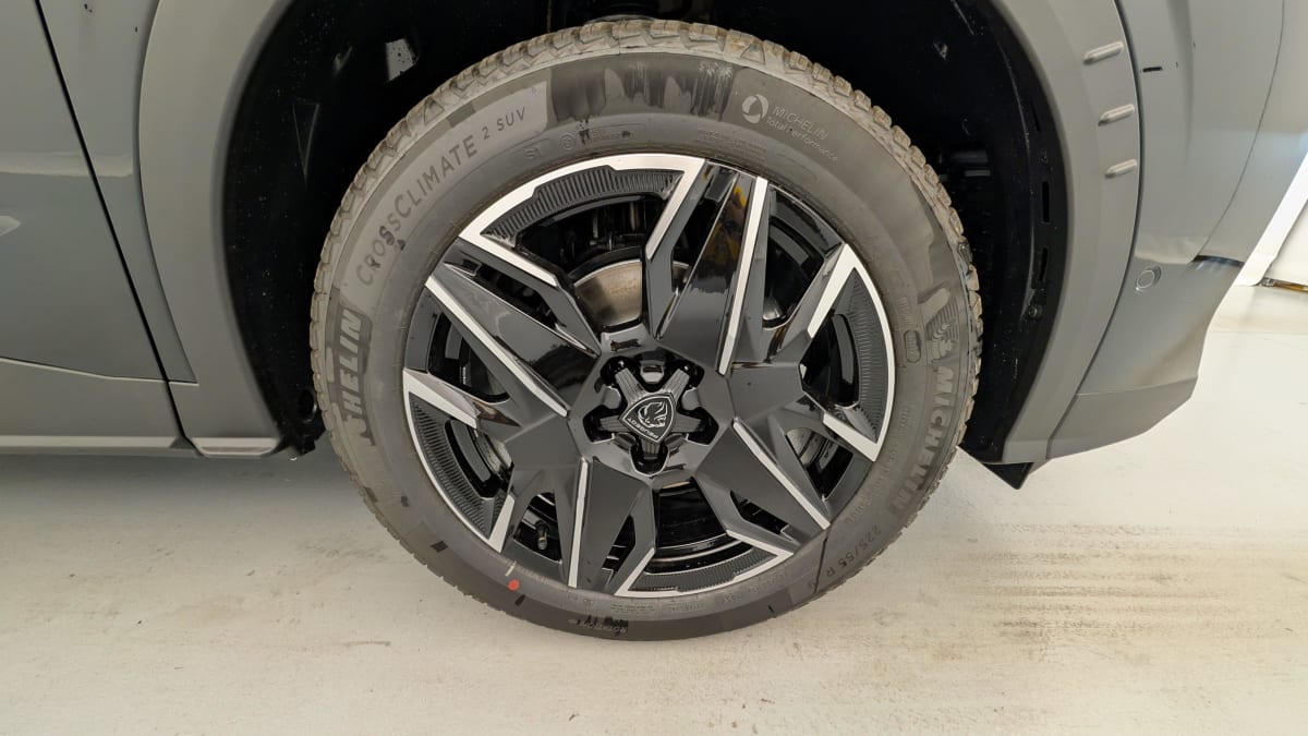 PEUGEOT 3008 Hybrid 145 e-DCS6 GT