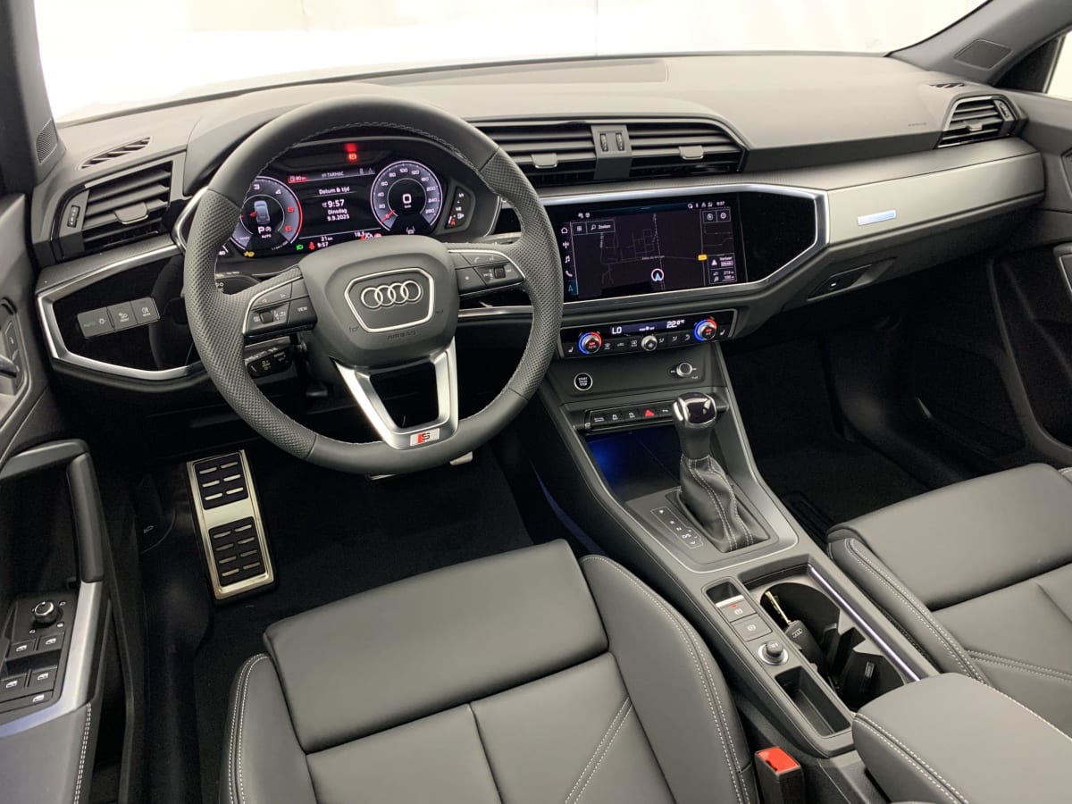 AUDI Q3 SPORTBACK 35 TDI 150 ch S tronic 7 S line