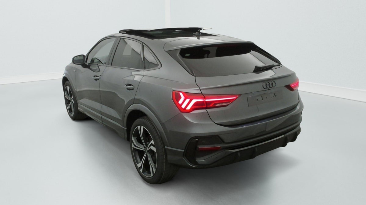 AUDI Q3 SPORTBACK 35 TDI 150 ch S tronic 7 S line