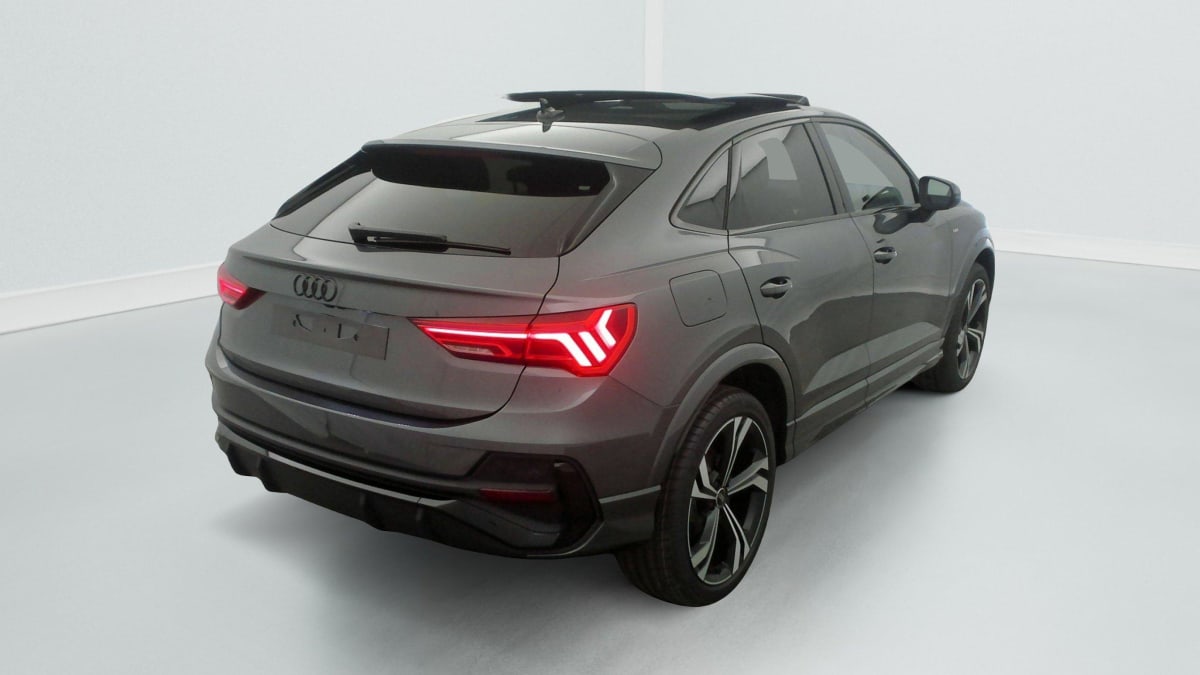 AUDI Q3 SPORTBACK 35 TDI 150 ch S tronic 7 S line