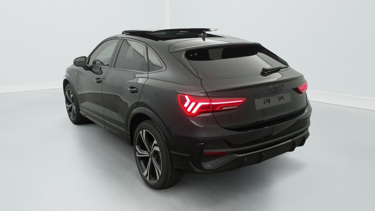 AUDI Q3 SPORTBACK 35 TDI 150 ch S tronic 7 S line