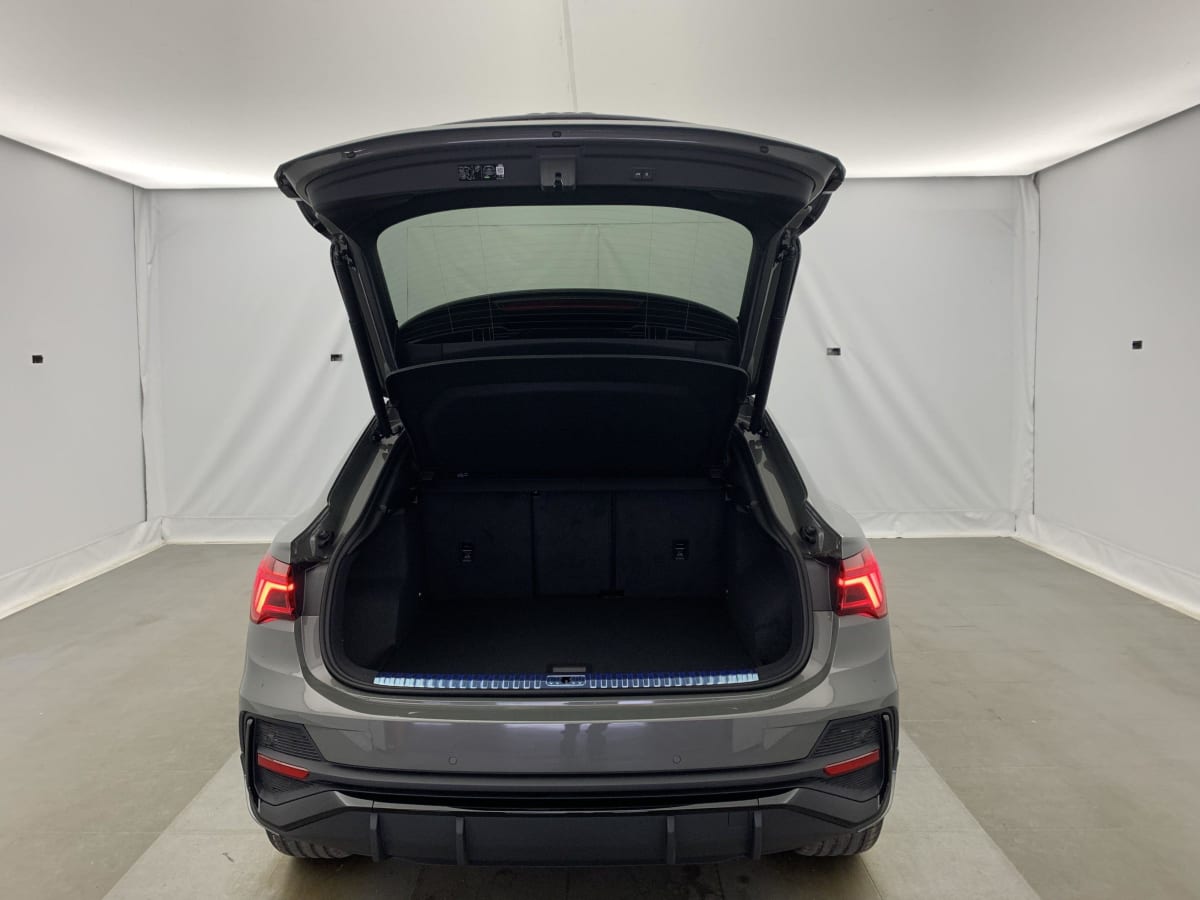 AUDI Q3 SPORTBACK 35 TDI 150 ch S tronic 7 S line