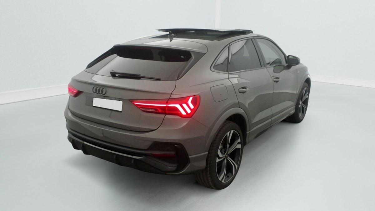 AUDI Q3 SPORTBACK 35 TDI 150 ch S tronic 7 S line