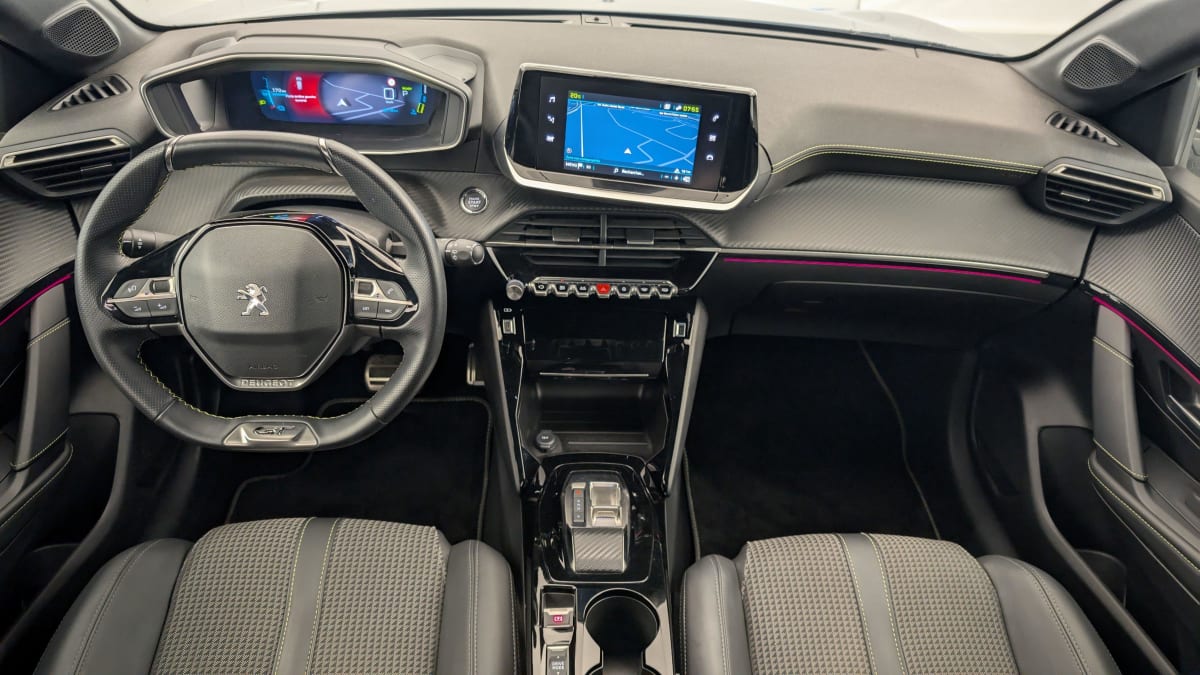 PEUGEOT 208 ELECTRIQUE 50 KWH 136CH GT
