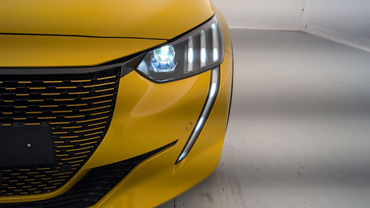 PEUGEOT 208 ELECTRIQUE 50 KWH 136CH GT