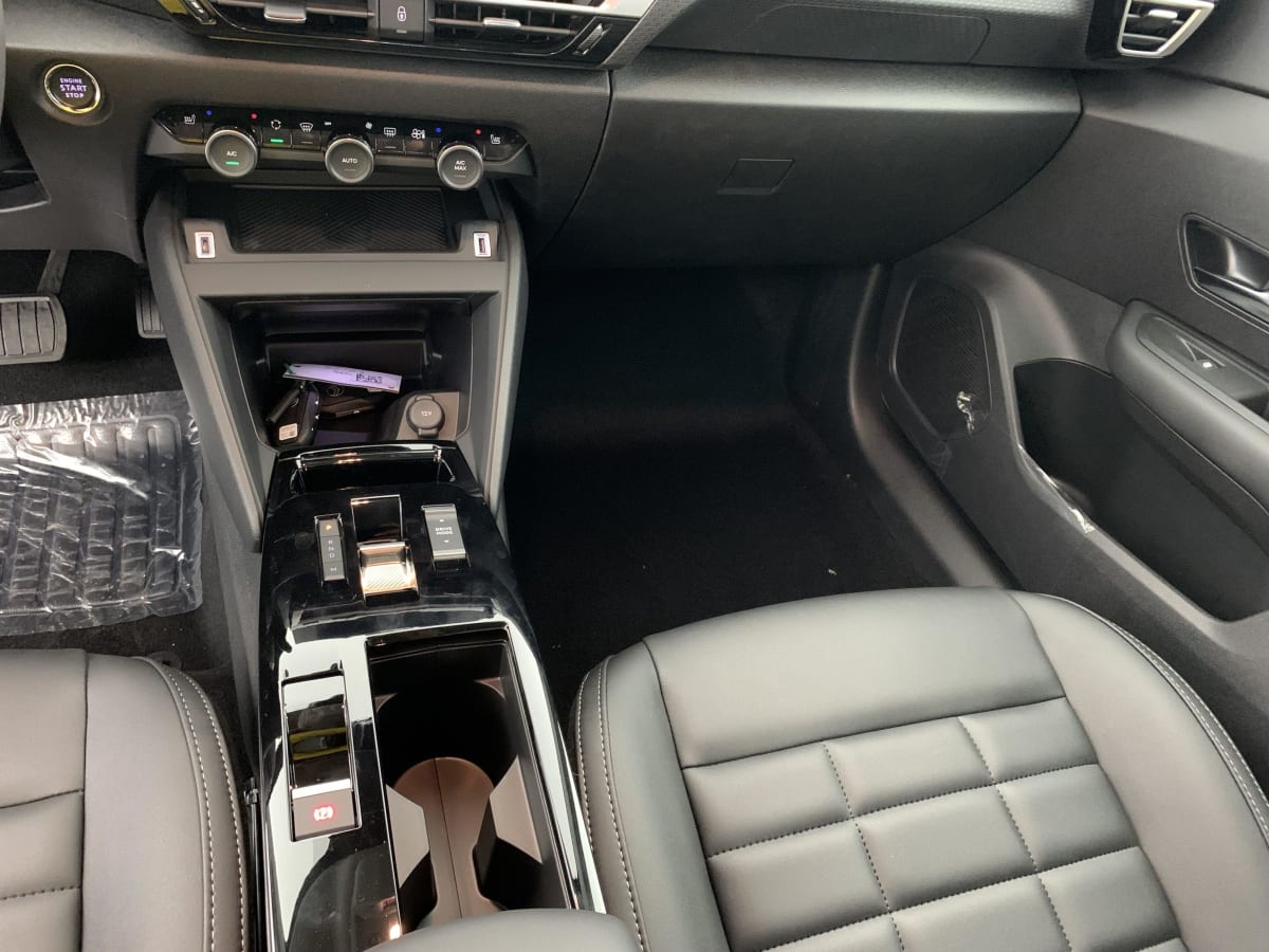 CITROEN C4 Hybride 145 e-DCS6 Max