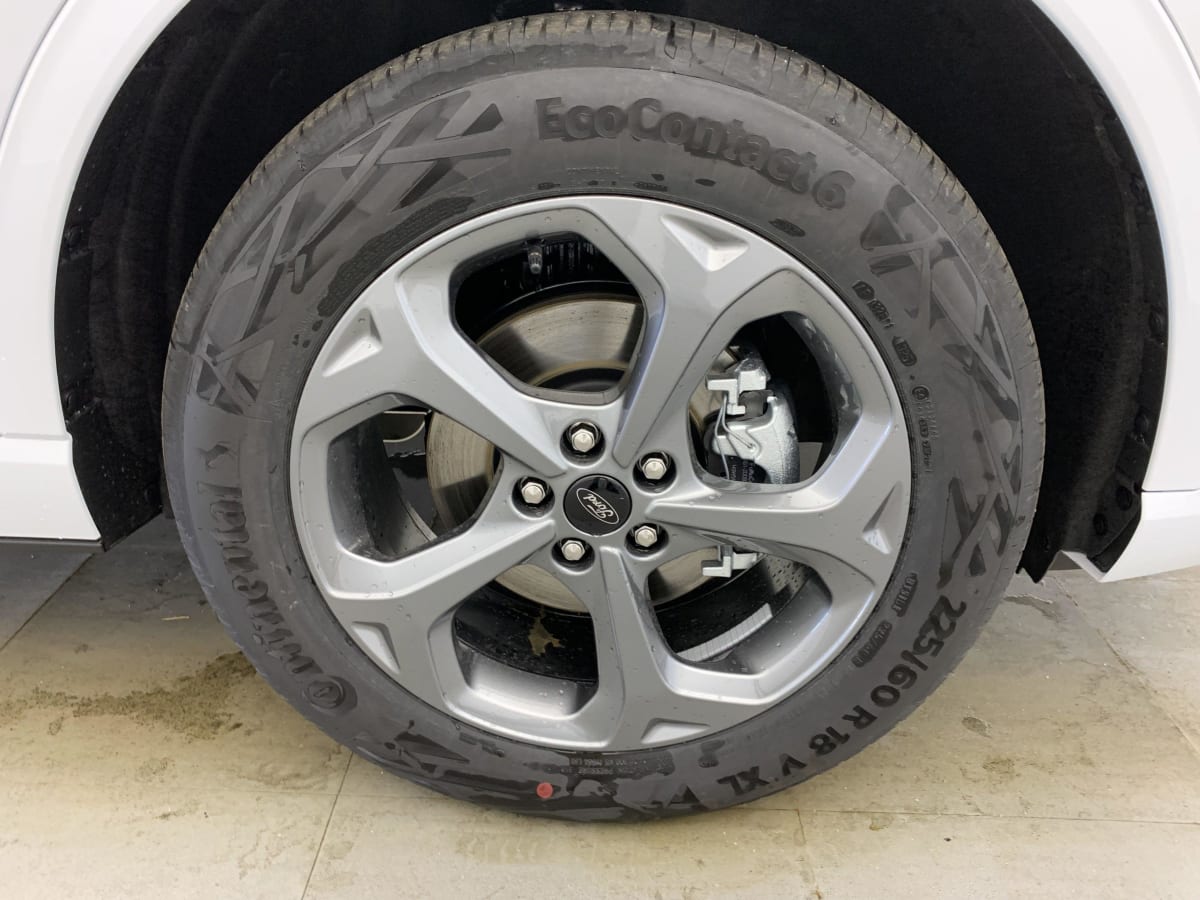 FORD KUGA 2.5 Duratec 243 ch PHEV Powershift ST-Line
