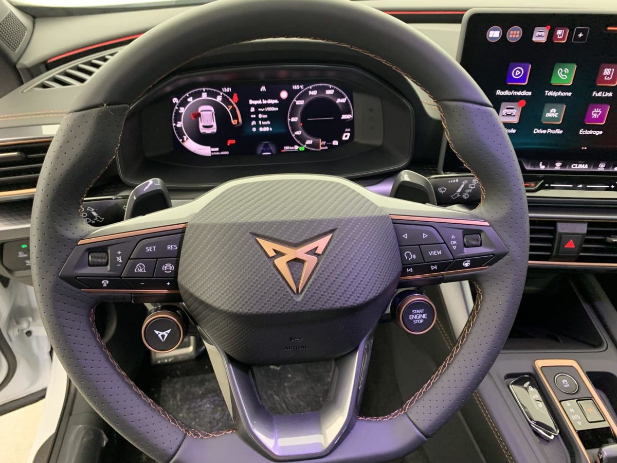 CUPRA FORMENTOR 1.5 ETSI HYBRID 150 CH DSG7 V