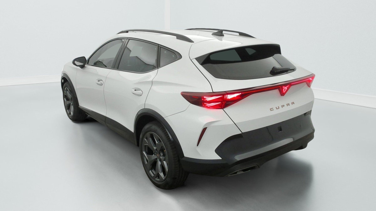 CUPRA FORMENTOR 1.5 ETSI HYBRID 150 CH DSG7 V