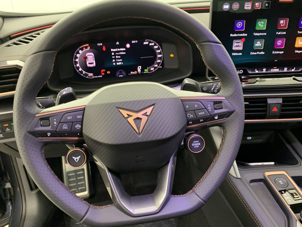 CUPRA FORMENTOR 1.5 ETSI HYBRID 150 CH DSG7 V