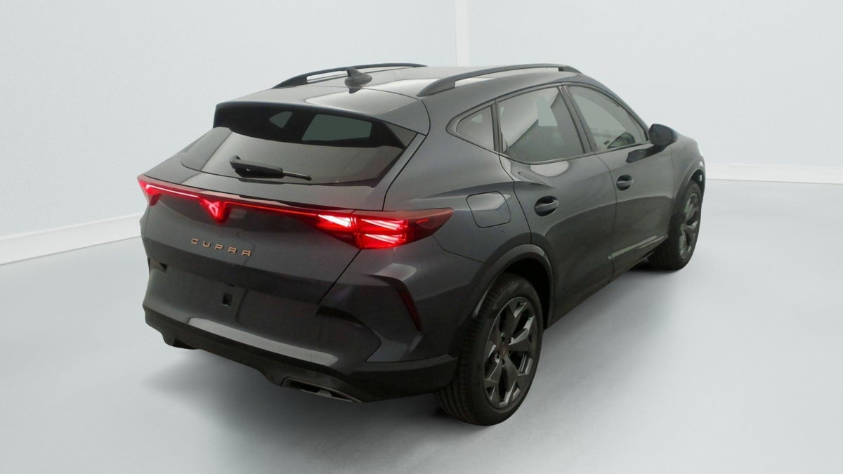CUPRA FORMENTOR 1.5 ETSI HYBRID 150 CH DSG7 V