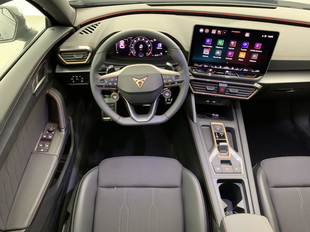 CUPRA FORMENTOR 1.5 ETSI HYBRID 150 CH DSG7 V