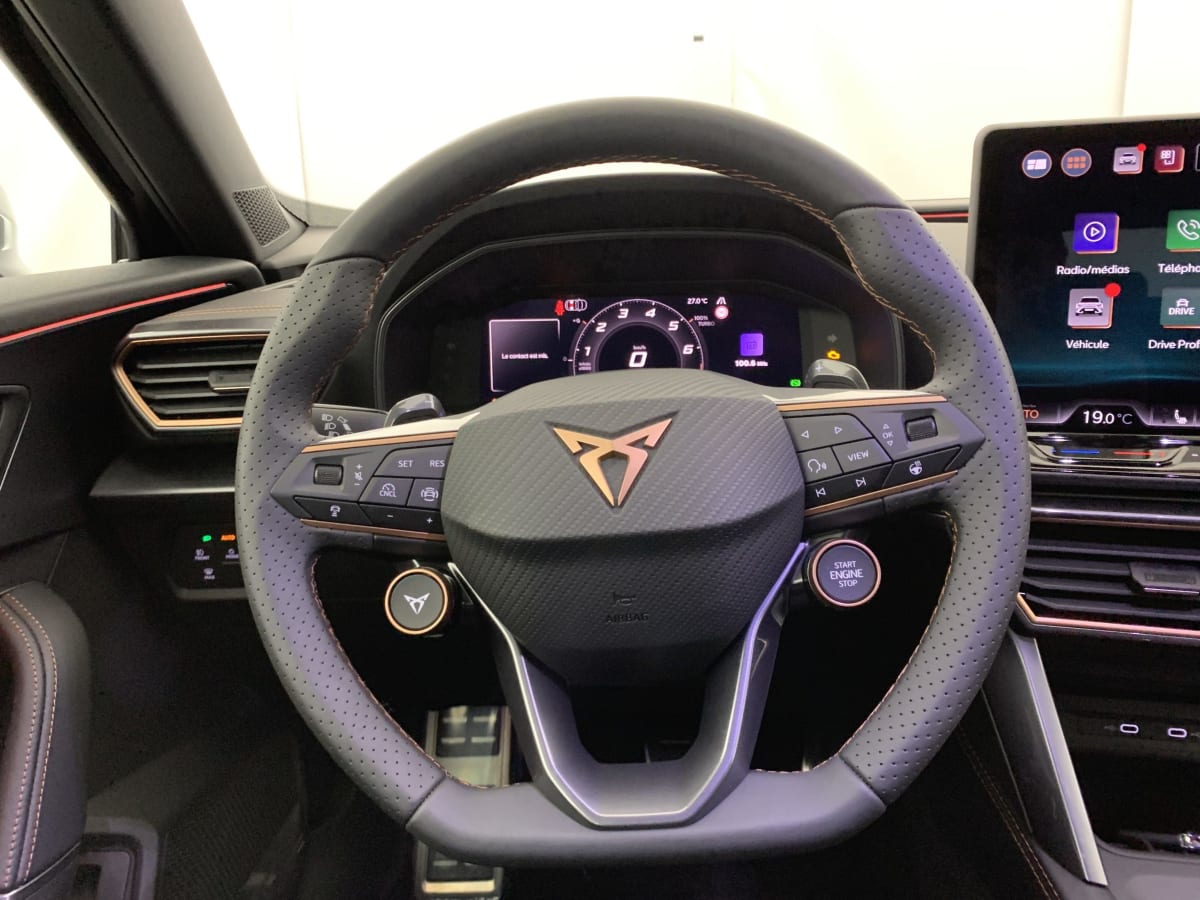 CUPRA FORMENTOR 1.5 ETSI HYBRID 150 CH DSG7 V