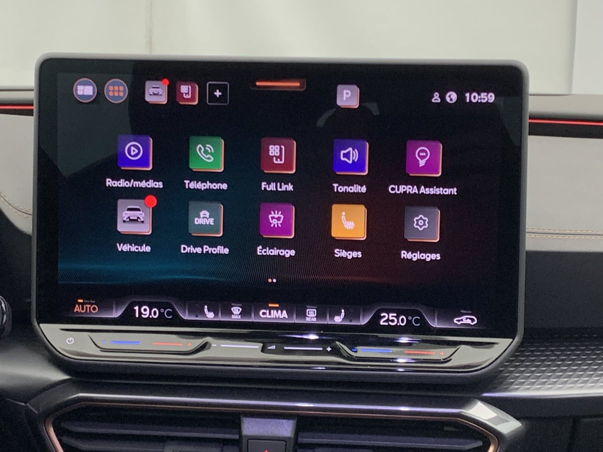 CUPRA FORMENTOR 1.5 ETSI HYBRID 150 CH DSG7 V