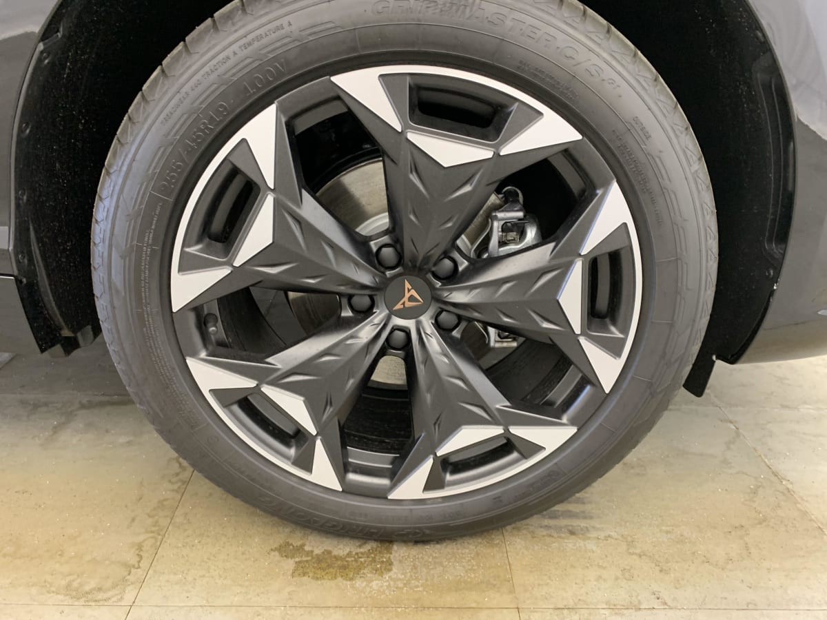 CUPRA TERRAMAR 1.5 eTSI Hybrid 150 ch DSG7 V