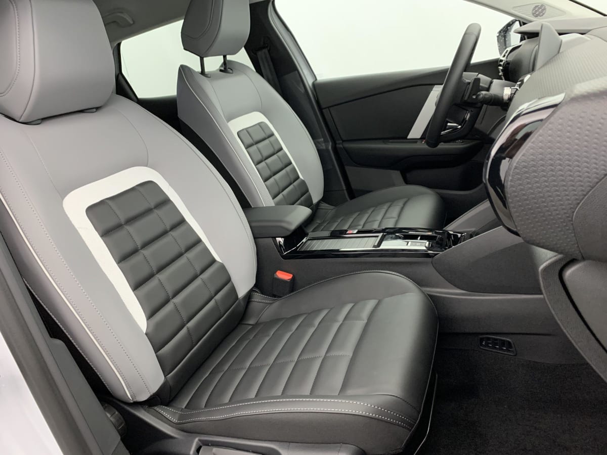 CITROEN C4 Hybride 145 e-DCS6 Max