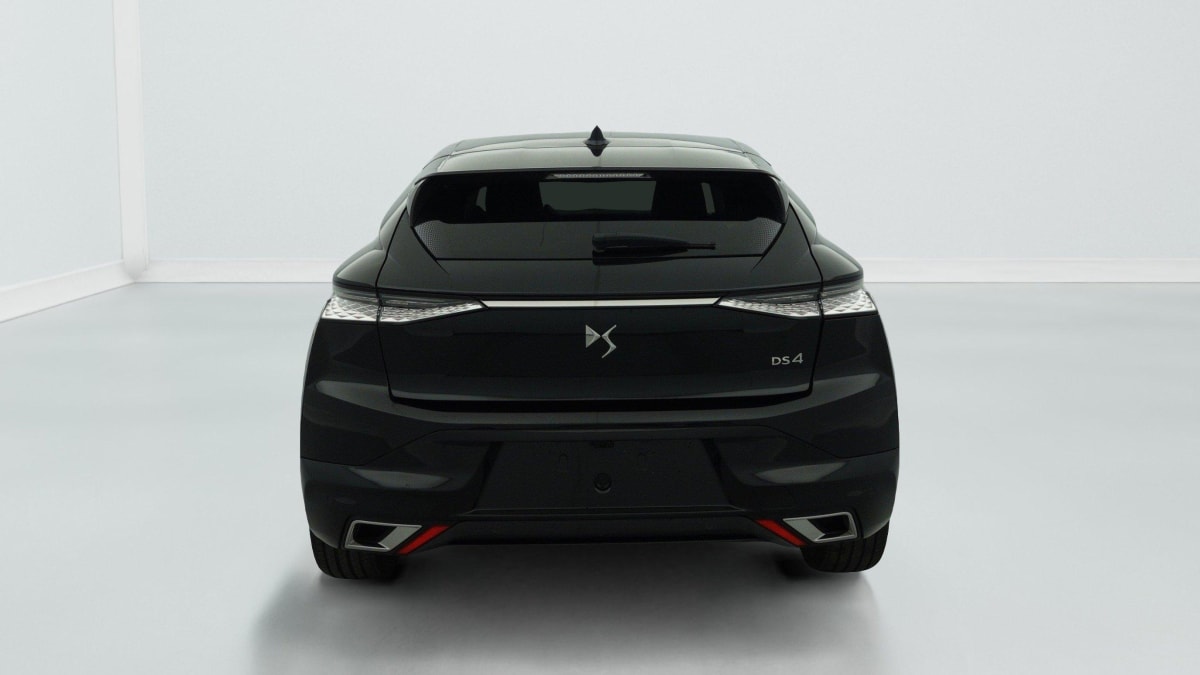 DS DS4 PureTech 130 EAT8 Rivoli