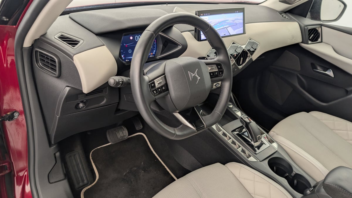 DS DS3 PureTech 130 EAT8 Esprit de Voyage