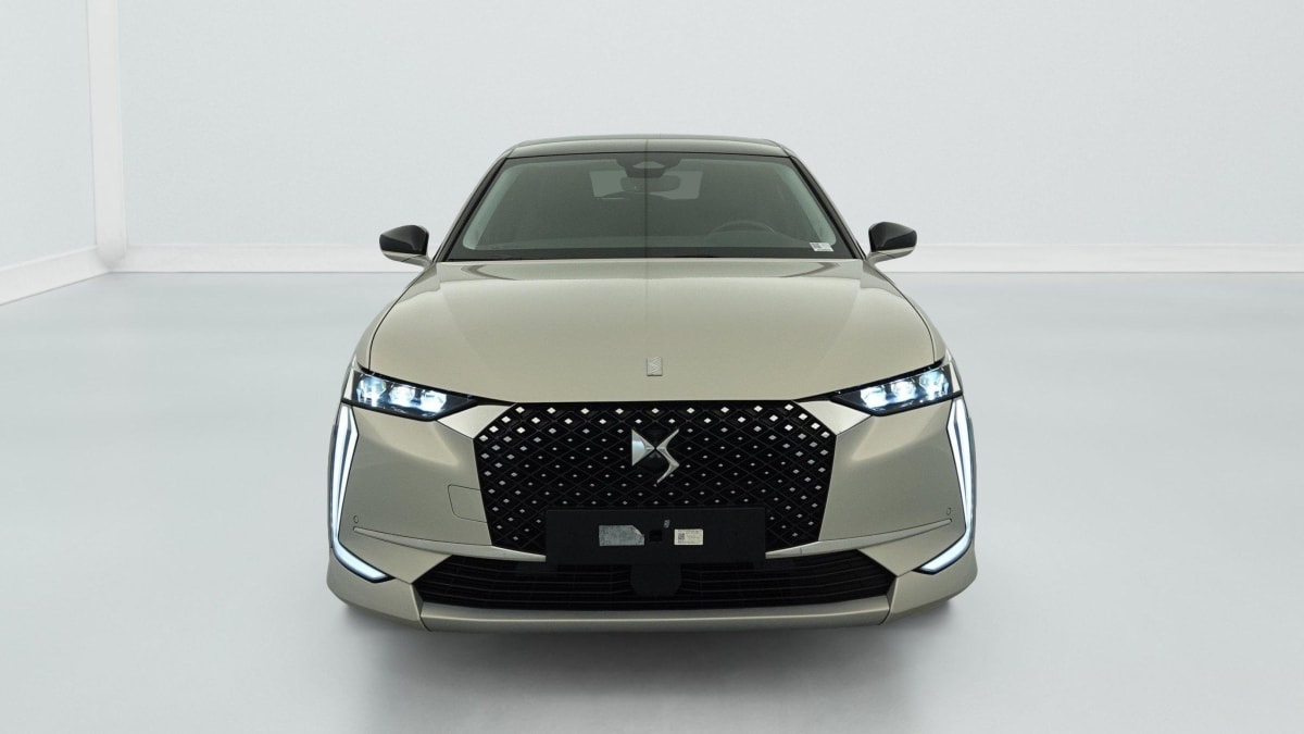 DS DS4 PureTech 130 EAT8 Rivoli